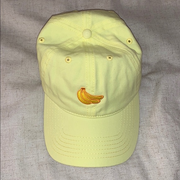 Ole Henriksen Accessories - New Ole Henriksen Banana Hat